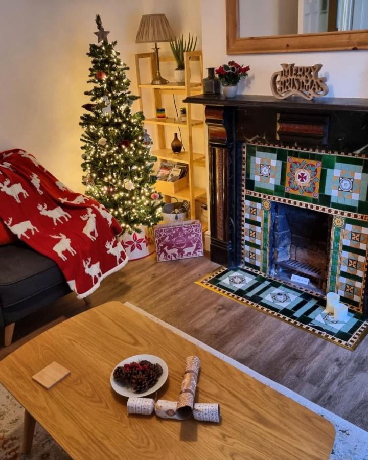 Eldon Row - Stylish Character Apartments - Central Location 1 & 2 Bed Available Dolgellau Luaran gambar